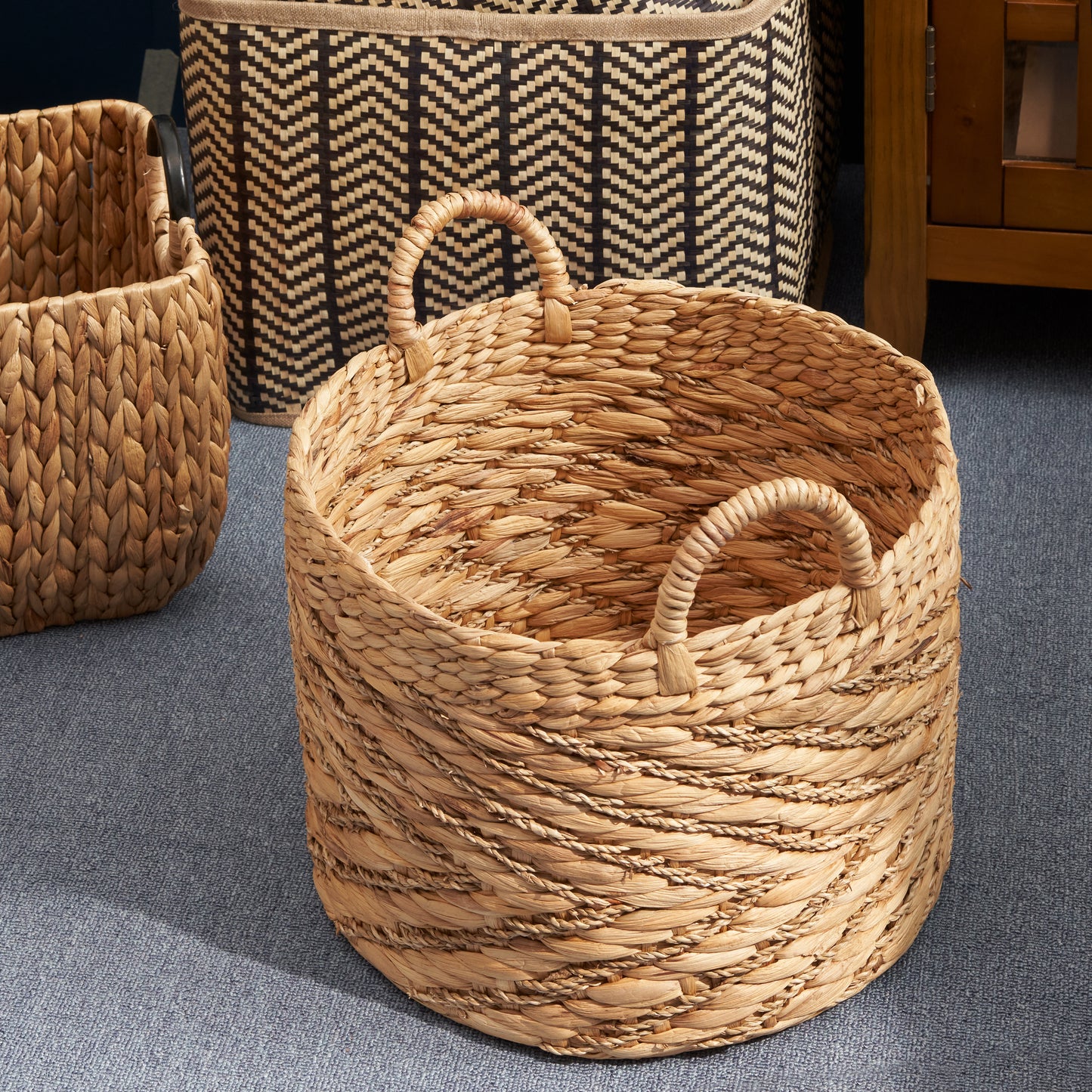 Round Water Hyacinth Seagrass Woven Basket with Handles - 15" x 15" x 15" - Natural Brown - For Clothes, Towels, Canvas, Toys and Magazine Storage and Home Decoration