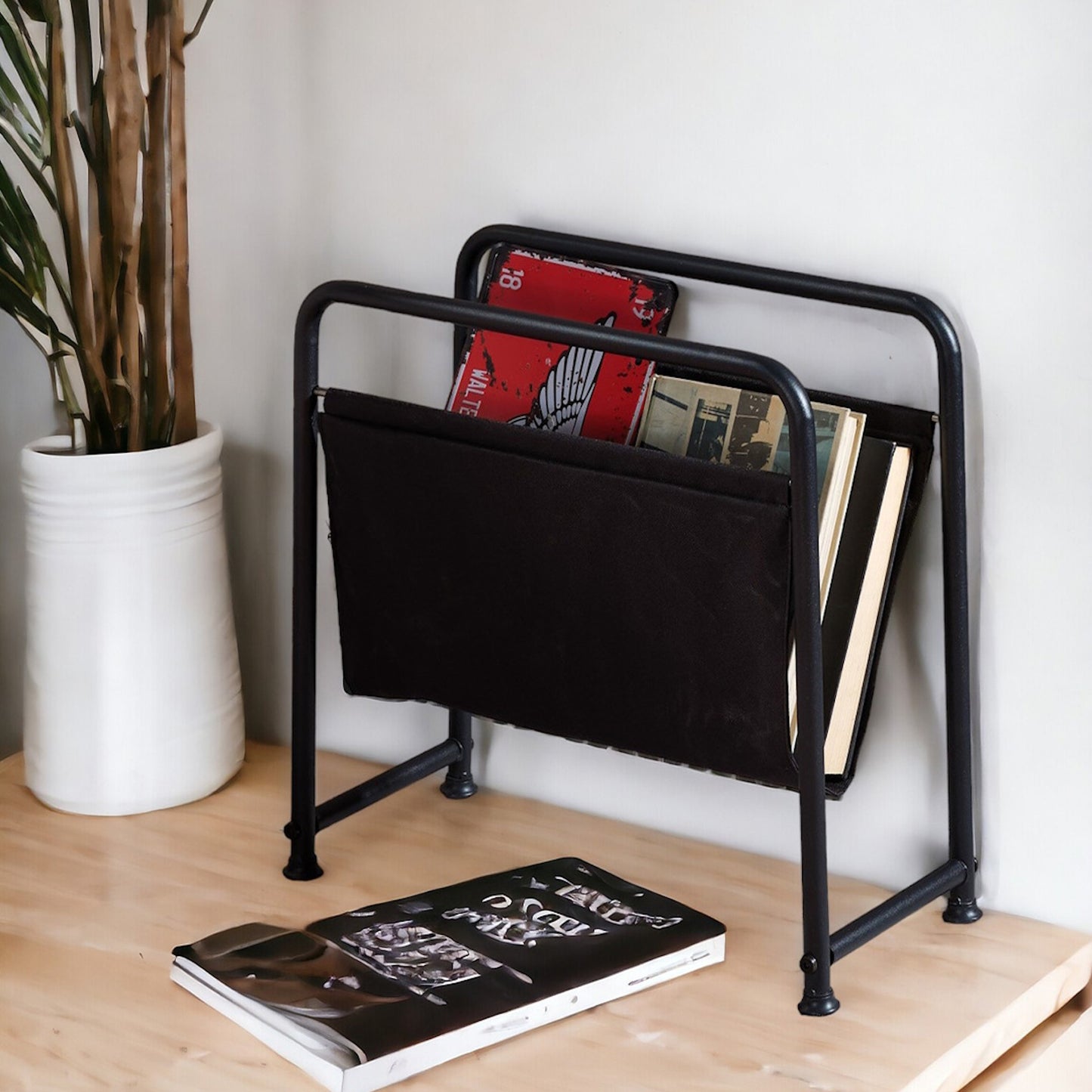 Luciano Magazine Holder Black