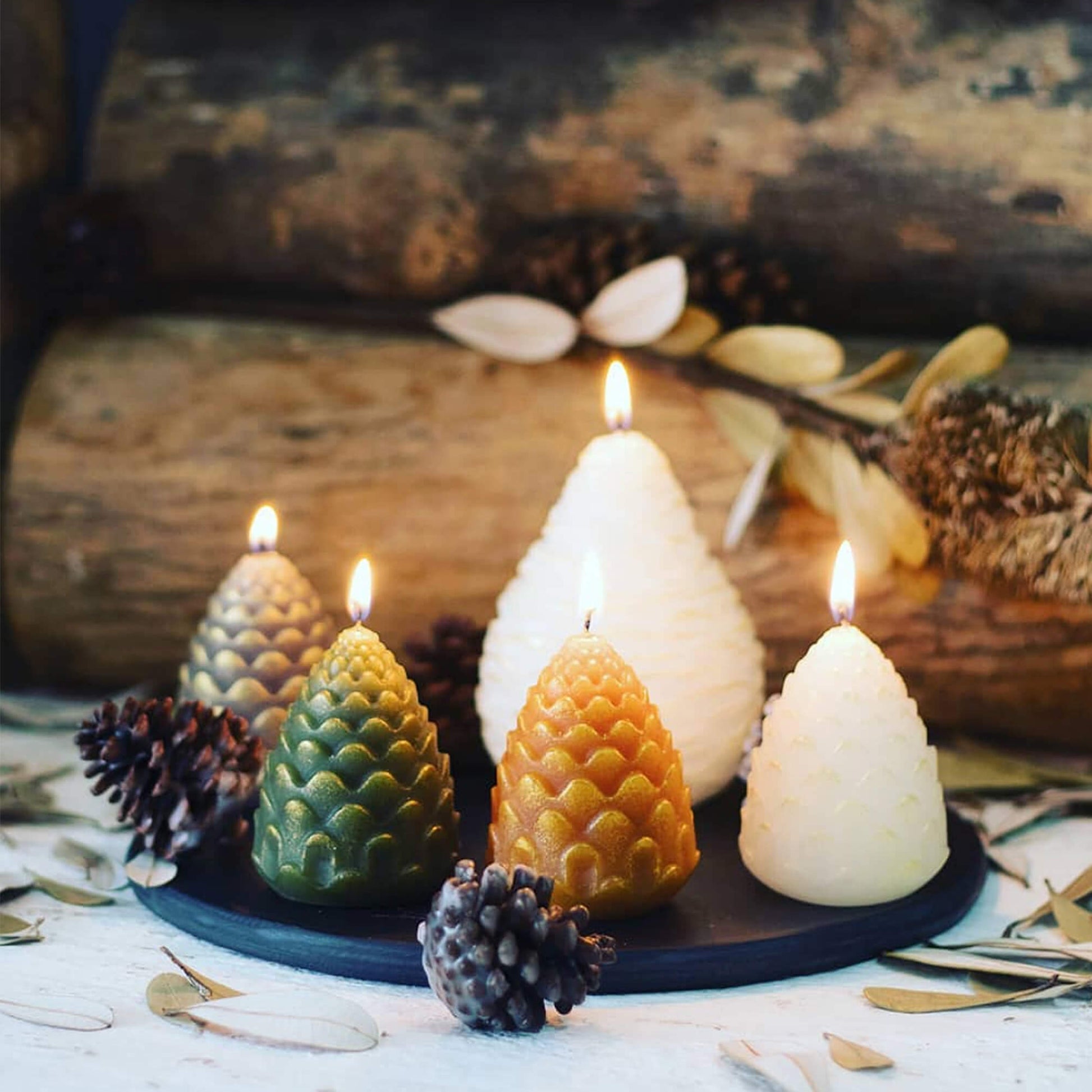 White Gold Pinecone Candle