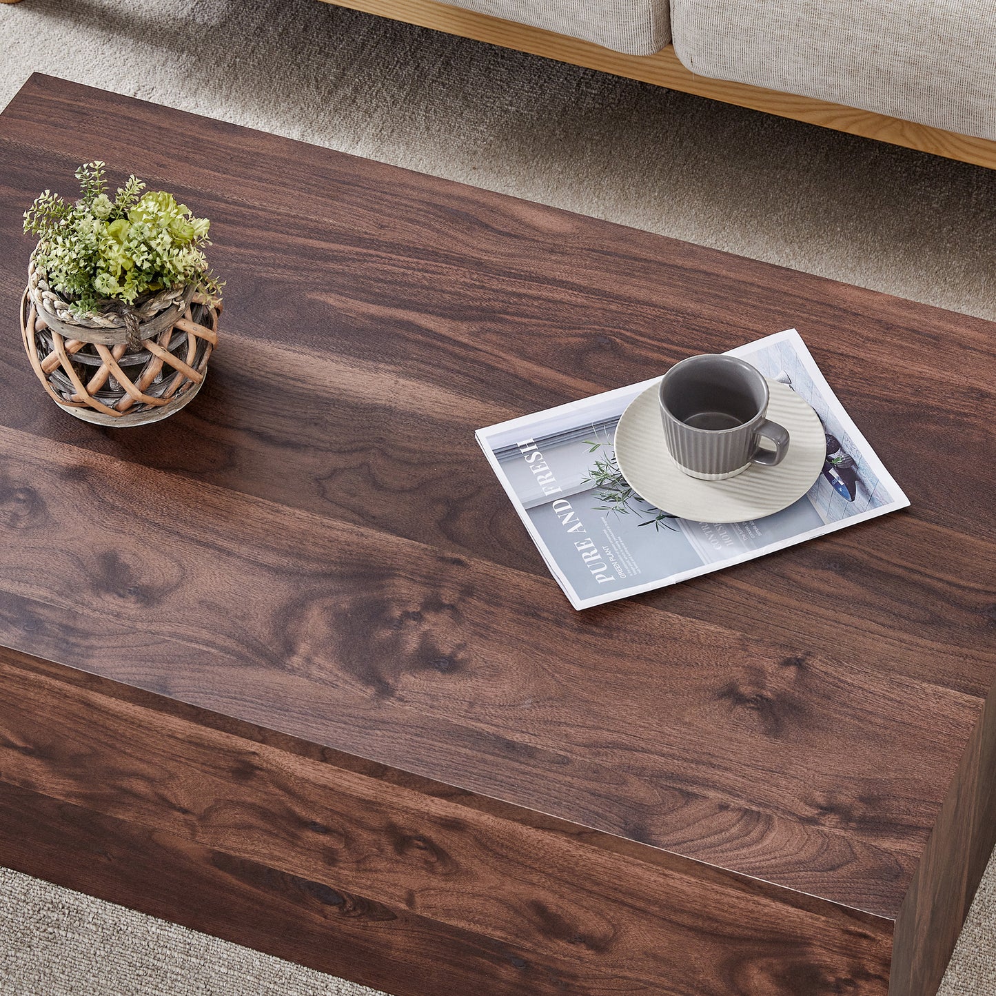 39.3*23.6*12 Inch Walnut Wood Grain MDF Coffee Table - Luxurious Design, Perfect Living Room Accent.Fashion texture design coffee table, suitable for various situations and scenes.