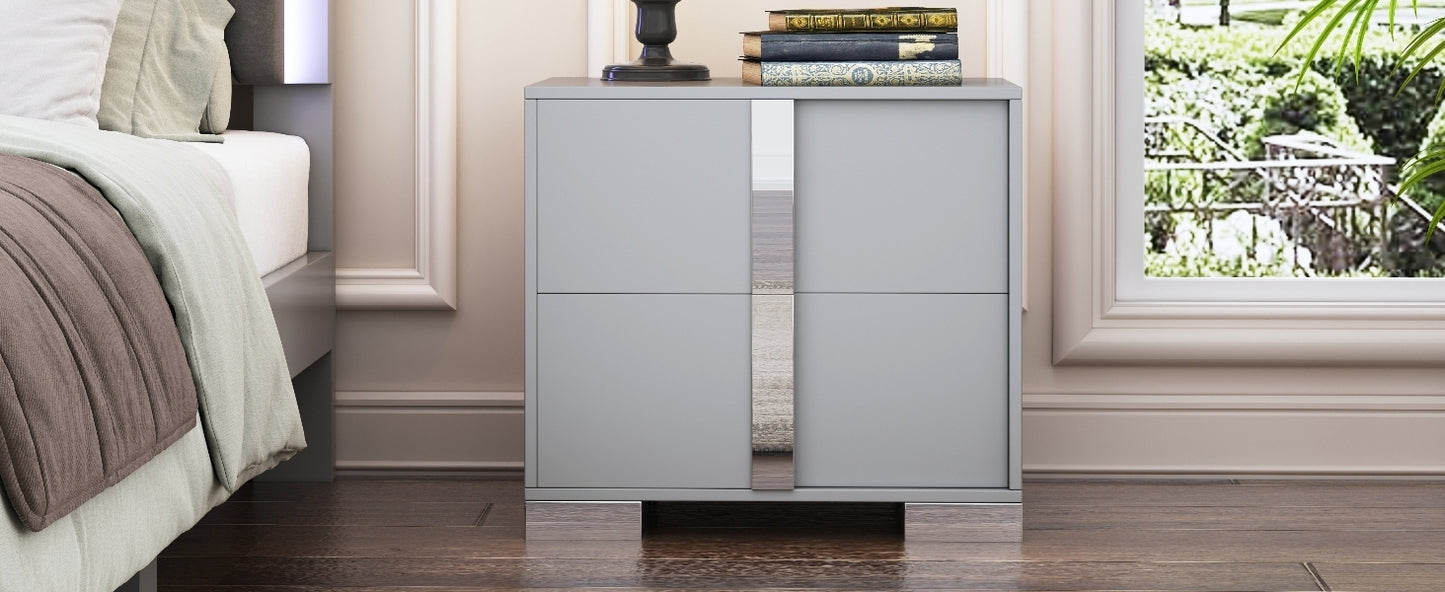 Elegant Nightstand with Metal Handle,Mirrored Bedside Table with 2 Drawers for Bedroom,Living Room,Grey