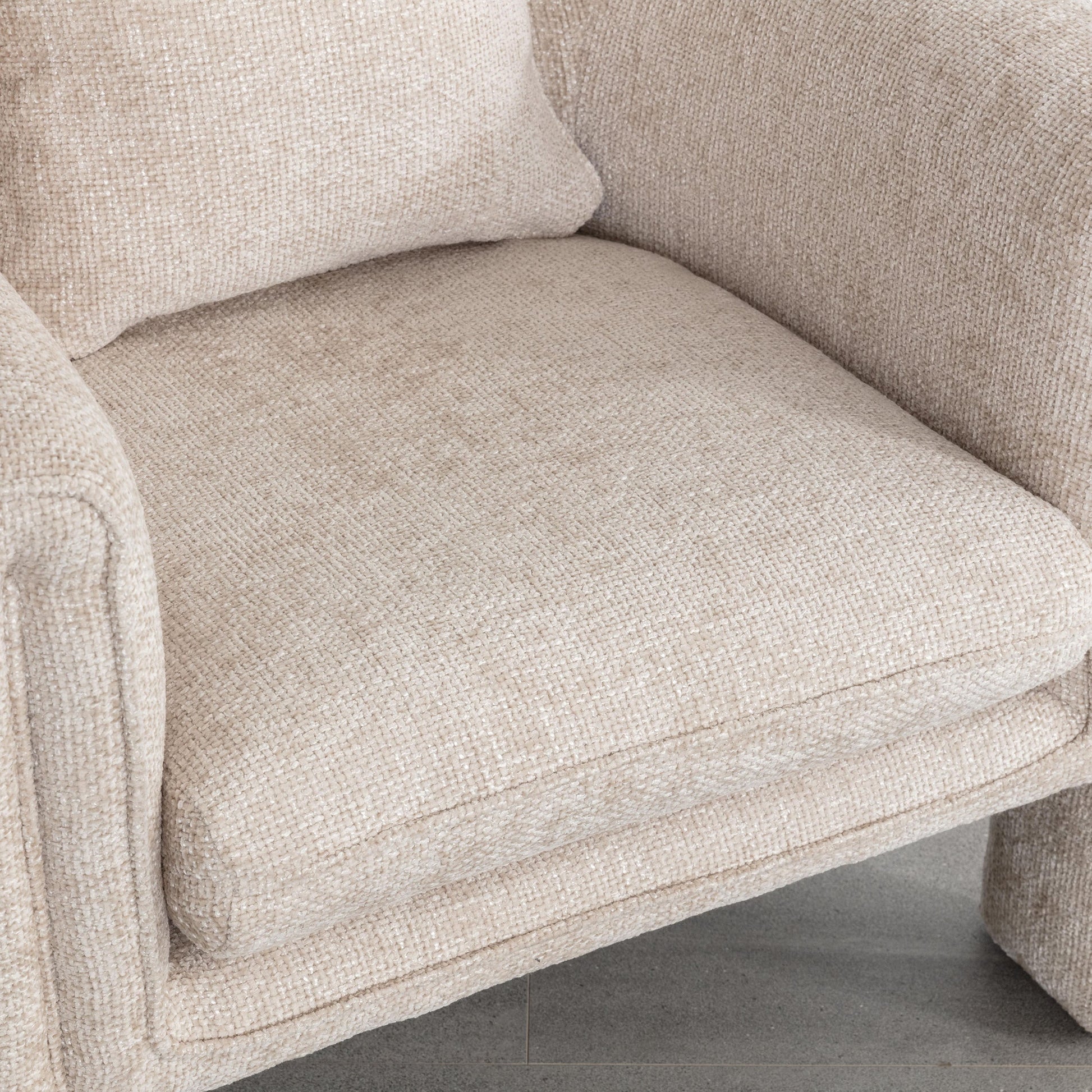 Alexander Modern Style Accent Armchair