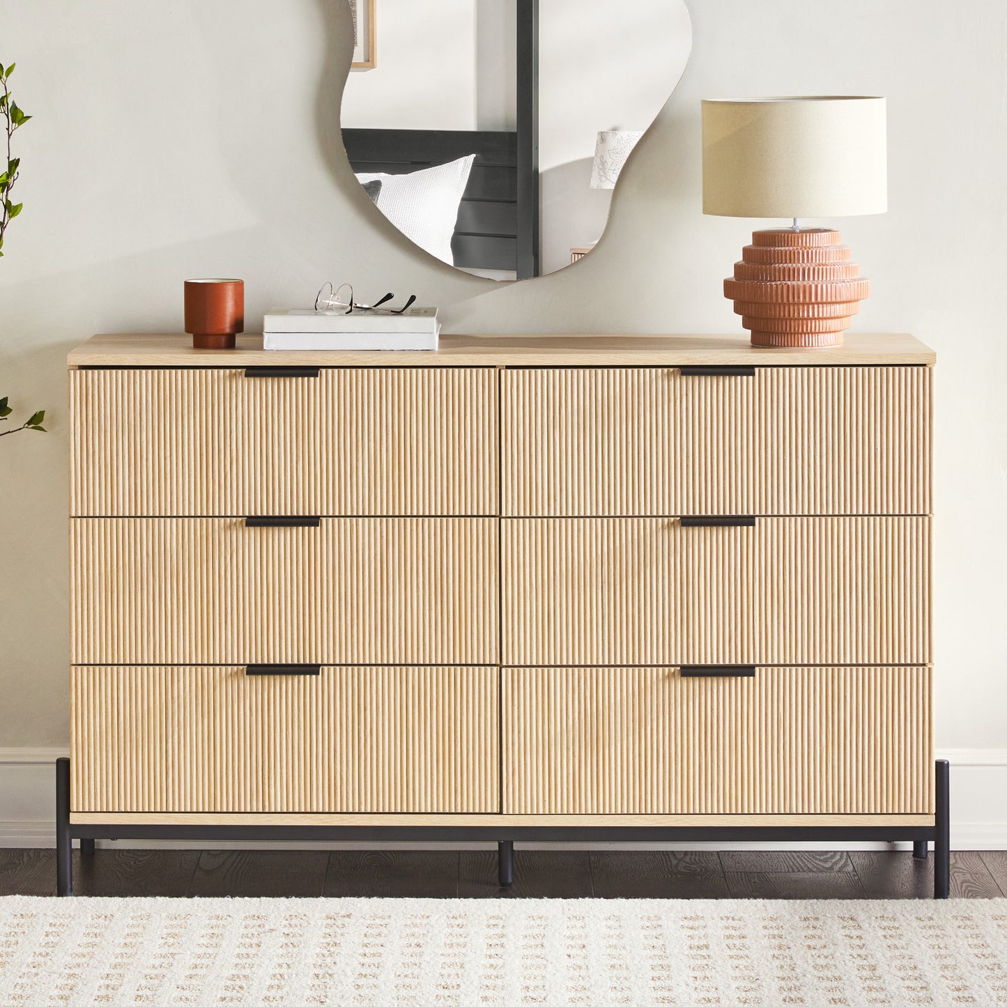 Mid-Century 6-Drawer Dresser with Reeded Drawer Fronts, Coastal Oak