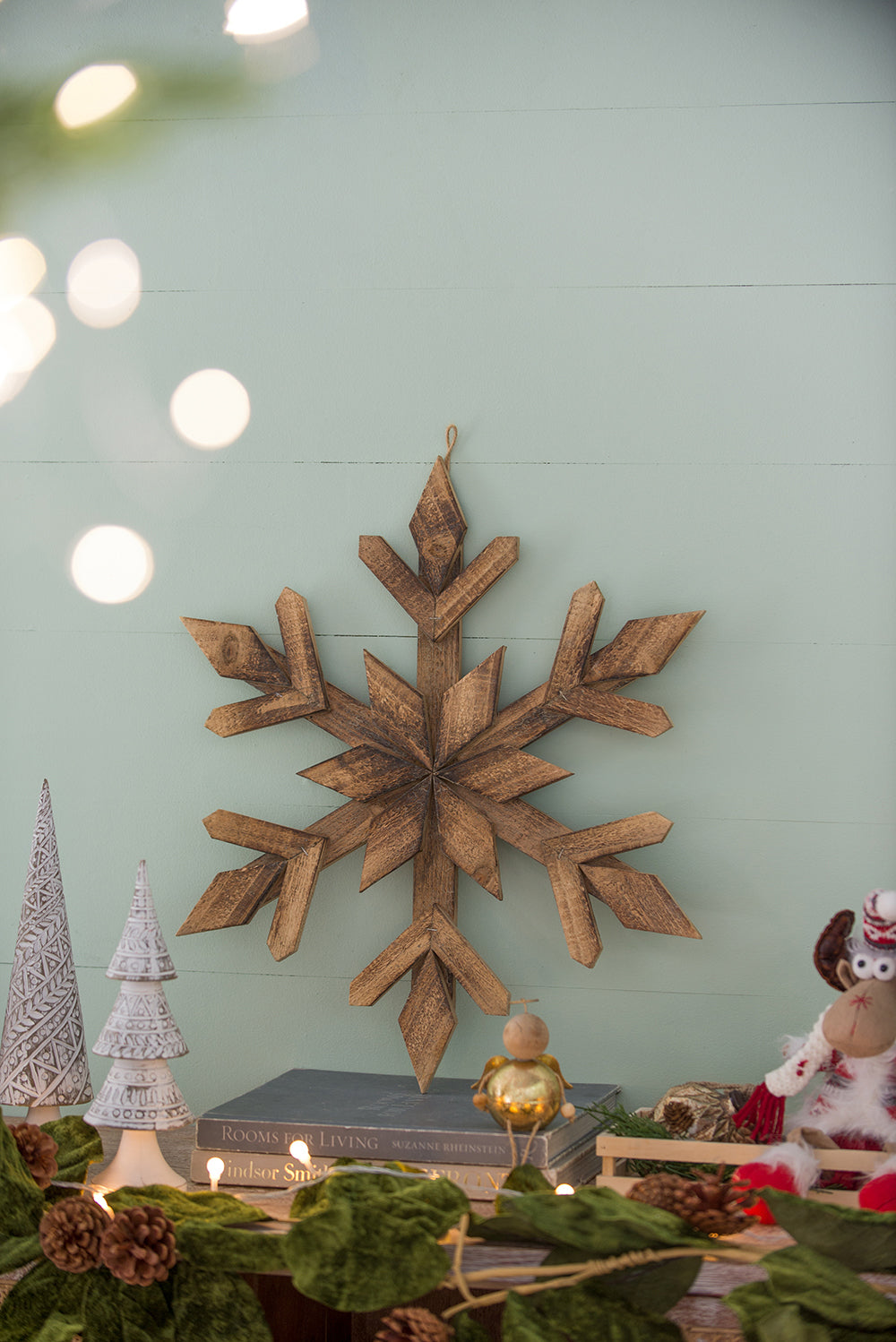 21.7x 21.7" Large Fir Wood Snowflake Ornaments, Hanging Home Decor Accents for Christmas Tree, Wall Art, Holiday Display, Set of 2