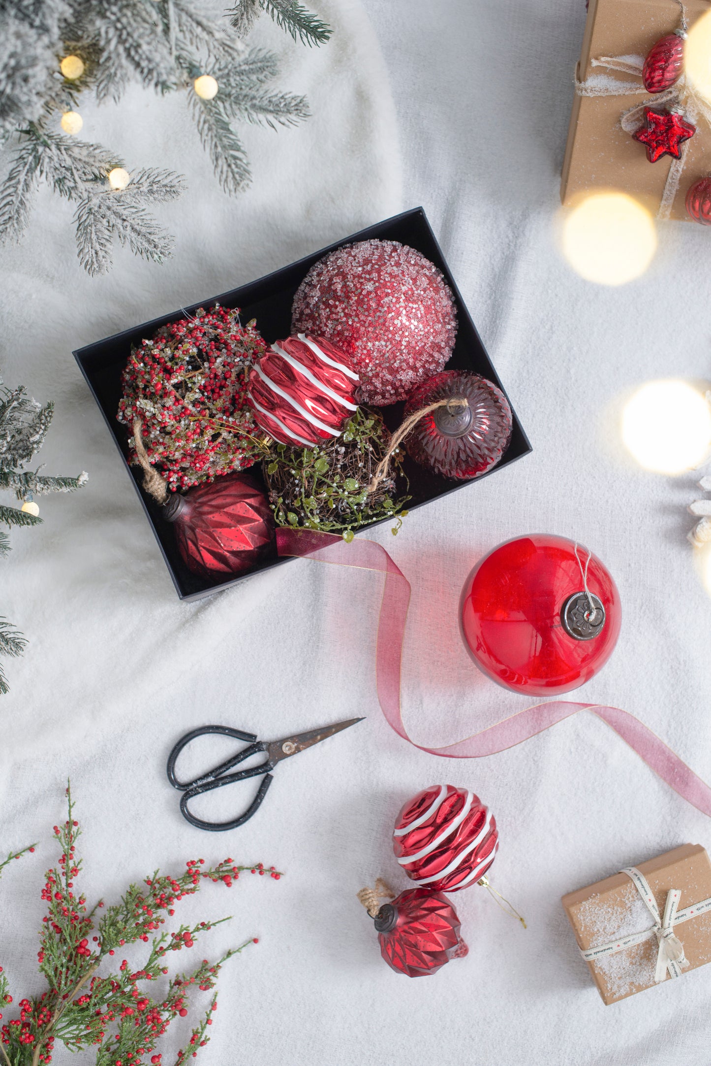 6" Red Glittered Ball Ornament, Decorative Hanging Ball Christmas Tree Ornaments for Holiday Party Decorations, Set of 3