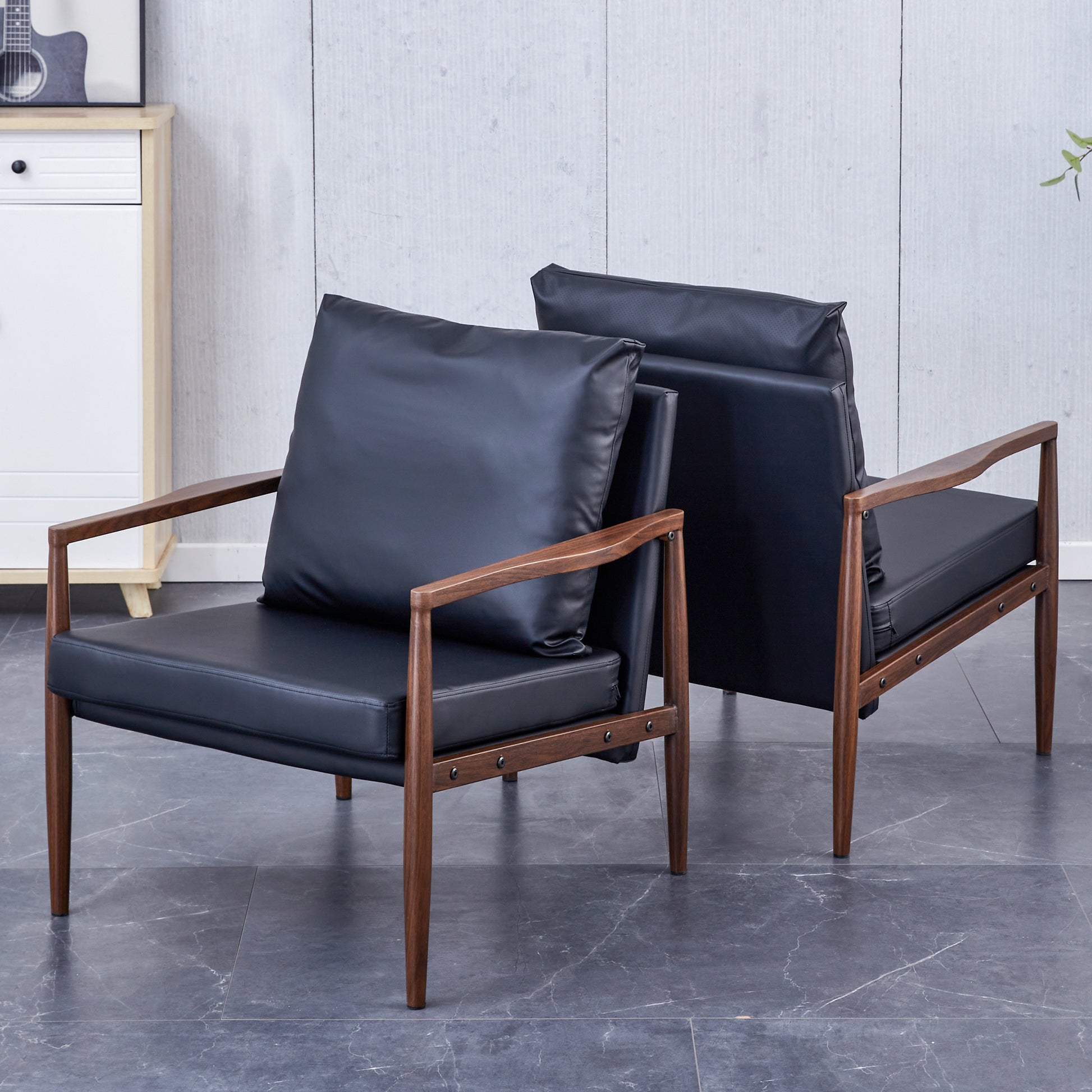 Sofa Chair.Black PU Leather Accent Arm Chair Mid Century Modern Upholstered Armchair with Imitation solid wood color Metal Frame Padded Backrest and Seat Cushion Sofa Chairs for Living Room